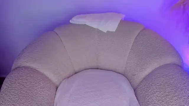 cutte hanna18 online show from September 2025 06:31:01 PM