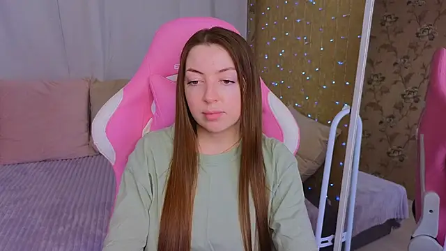 Ann moon   online show from February 2025 03:18:02 PM