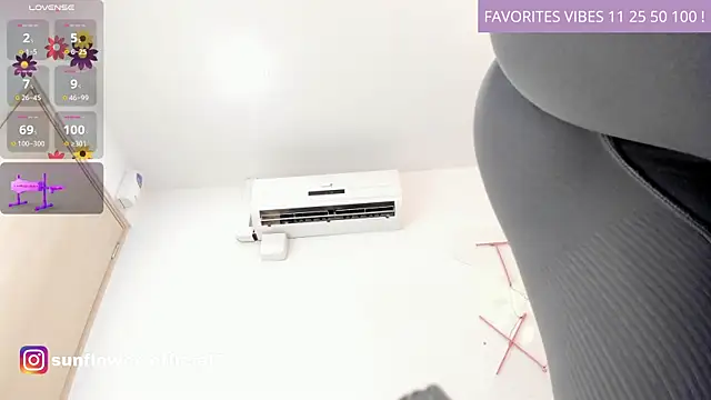 LissMonroe online show from January 2025 10:45:01 AM