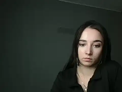 Eva Gloryy online show from February 2025 07:41:01 PM