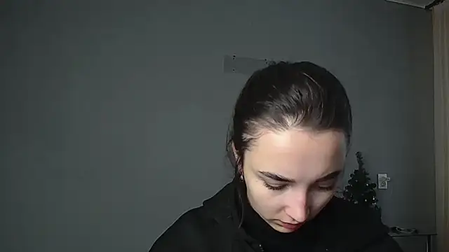 Eva Gloryy online show from January 2026 11:14:02 AM