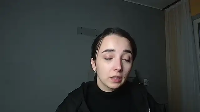 Eva Gloryy online show from January 2026 02:19:02 PM