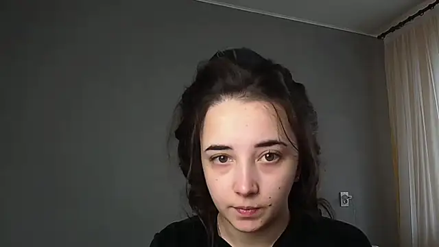 Eva Gloryy online show from April 2026 08:09:02 AM