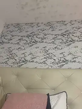 Lili  taylor online show from November 2025 02:03:01 AM