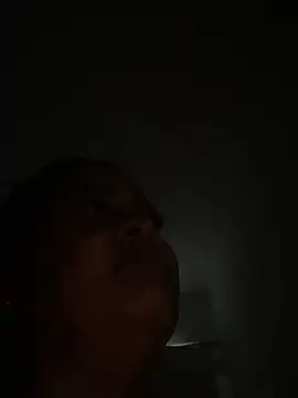 Snapshot of Lili__taylor chatting on February 2026 11:08:01 PM Lili taylor online show from February 2026 11:08:01 PM