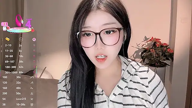 QaQ8886 online show from October 2025 05:46:01 PM