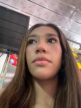 Snapshot of zoe_storm chatting on January 2025 07:29:02 PM zoe storm online show from January 2025 07:29:02 PM