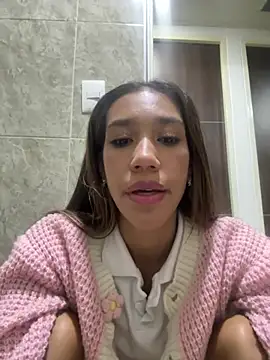 Snapshot of zoe_storm chatting on February 2025 11:20:01 PM zoe storm online show from February 2025 11:20:01 PM