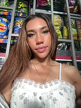 Snapshot of zoe_storm chatting on February 2025 09:54:01 PM zoe storm online show from February 2025 09:54:01 PM