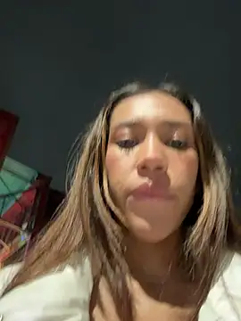 Snapshot of zoe_storm chatting on February 2025 02:51:02 AM zoe storm online show from February 2025 02:51:02 AM