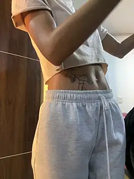 Snapshot of zoe_storm chatting on November 2025 12:42:01 AM zoe storm online show from November 2025 12:42:01 AM