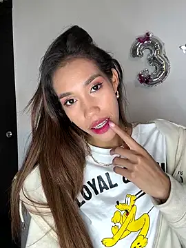 zoe storm online show from December 2025 12:51:01 AM