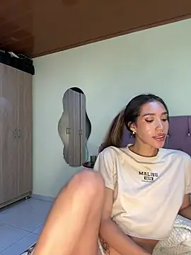 zoe storm online show from July 2026 10:47:02 PM