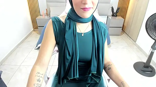 Zulema hamdi online show from February 2025 11:28:02 AM