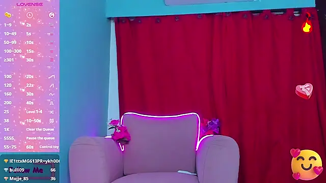 Snapshot of Samantha_Rolon chatting on March 2025 05:18:02 AM Samantha Rolon online show from March 2025 05:18:02 AM