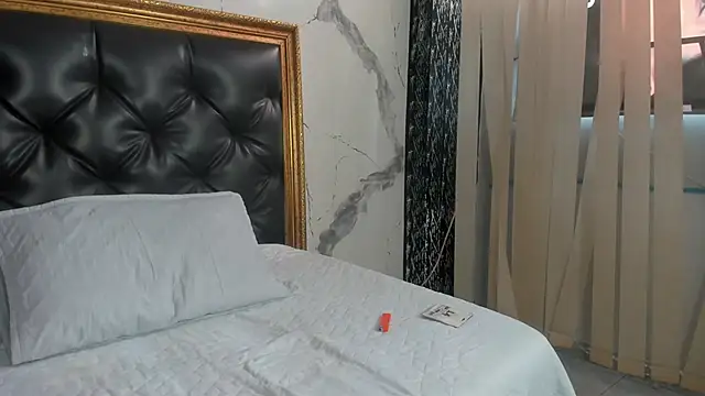 DalayMoore online show from February 2026 08:24:01 PM