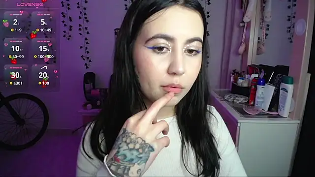 Snapshot of _codeline chatting on December 2025 05:23:01 AM codeline online show from December 2025 05:23:01 AM