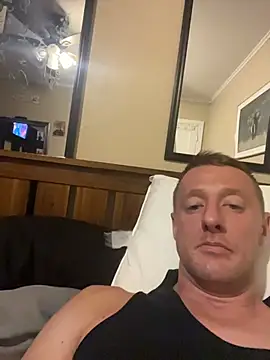 Snapshot of biggzee6 chatting on October 2025 09:38:02 AM biggzee6 online show from October 2025 09:38:02 AM