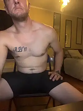 Snapshot of biggzee6 chatting on December 2025 12:01:02 PM biggzee6 online show from December 2025 12:01:02 PM