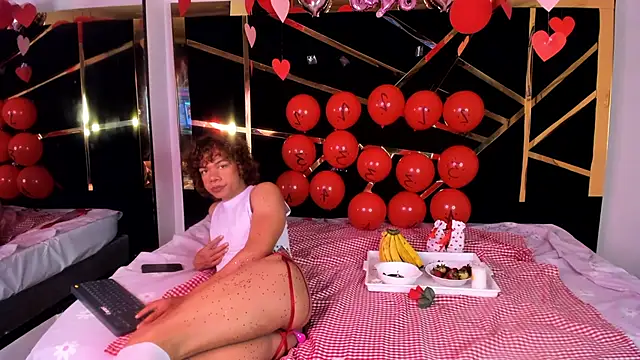 Snapshot of DanteAndKyle chatting on February 2025 04:47:01 AM DanteAndKyle online show from February 2025 04:47:01 AM