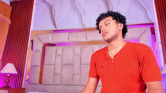 Snapshot of DanteAndKyle chatting on November 2025 11:05:01 PM DanteAndKyle online show from November 2025 11:05:01 PM