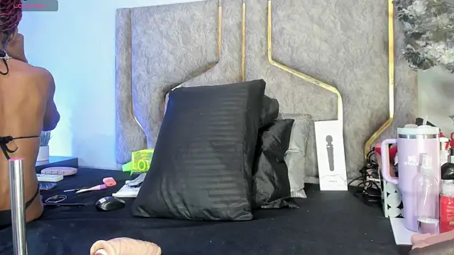 Liincostelloo online show from March 2026 12:49:02 AM