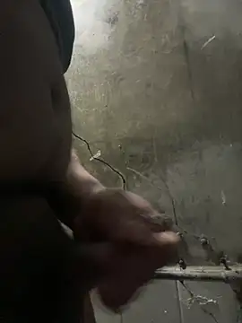 Snapshot of hireom55 chatting on January 2025 06:45:02 PM hireom55 online show from January 2025 06:45:02 PM