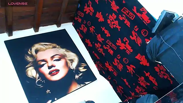 licy blonde hot online show from April 2026 09:18:01 AM