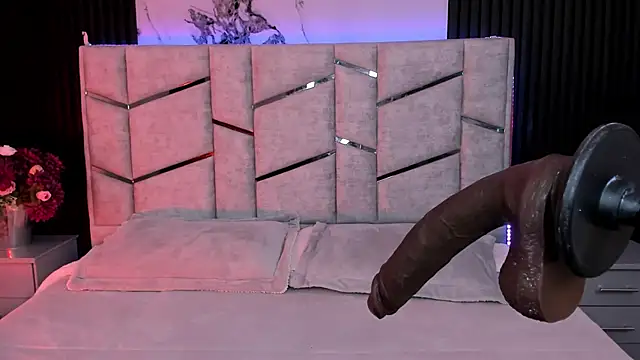 Gigidoll online show from November 2025 11:31:02 AM