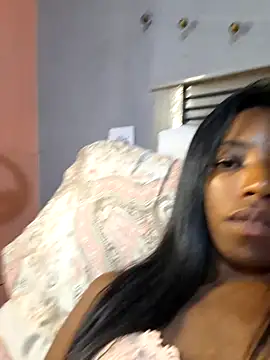 Snapshot of melangelo17 chatting on February 2025 06:57:02 PM melangelo17 online show from February 2025 06:57:02 PM