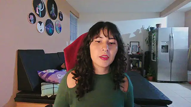 Snapshot of GinnyDelice chatting on October 2025 12:27:01 AM GinnyDelice online show from October 2025 12:27:01 AM