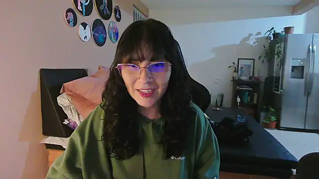Snapshot of GinnyDelice chatting on October 2025 12:41:02 AM GinnyDelice online show from October 2025 12:41:02 AM