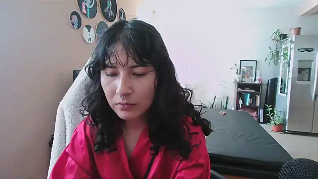 Snapshot of GinnyDelice chatting on October 2025 10:52:02 PM GinnyDelice online show from October 2025 10:52:02 PM