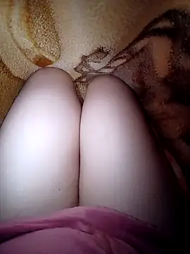 Snapshot of Ayochaa chatting on February 2025 09:37:01 PM Ayochaa online show from February 2025 09:37:01 PM