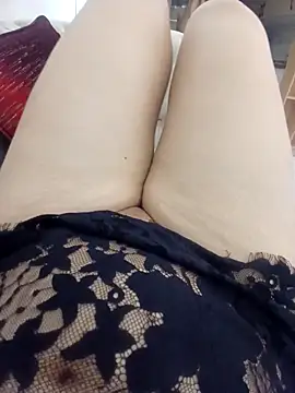 Snapshot of Ayochaa chatting on November 2025 12:00:02 AM Ayochaa online show from November 2025 12:00:02 AM