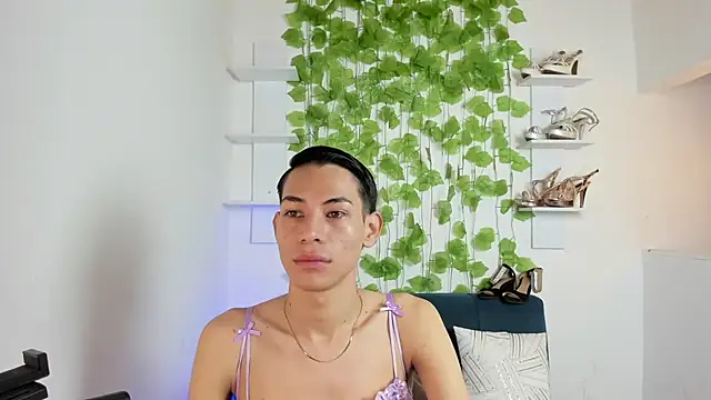 JackeOwens online show from April 2026 12:17:02 PM