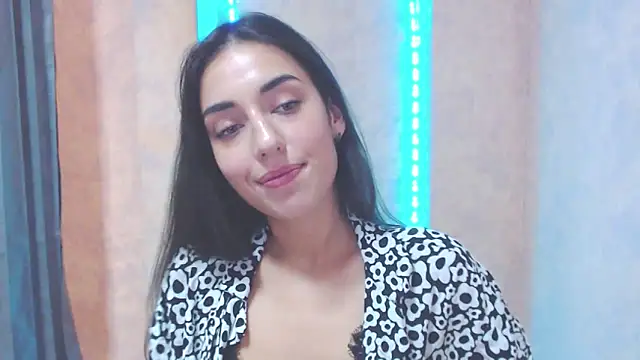 Snapshot of Lovelllyy chatting on September 2025 10:29:01 AM Lovelllyy online show from September 2025 10:29:01 AM