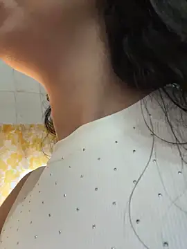 majdolin78 online show from October 2025 10:27:01 AM