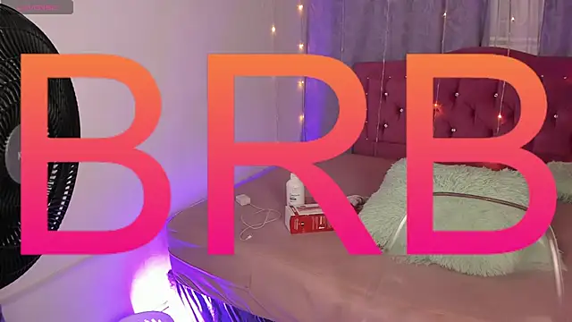 Lia little18 online show from February 2025 06:33:01 AM