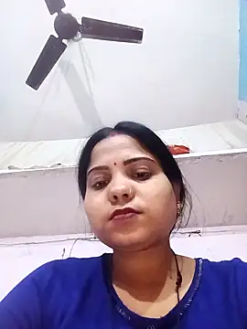 Snapshot of Bina_Bhanot chatting on November 2025 09:23:01 AM Bina Bhanot online show from November 2025 09:23:01 AM