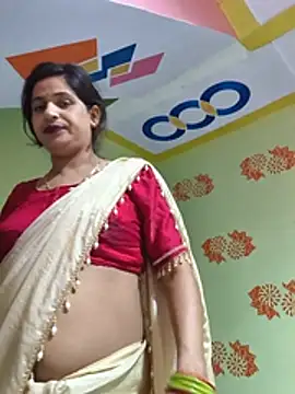Snapshot of Bina_Bhanot chatting on August 2026 08:00:01 PM Bina Bhanot online show from August 2026 08:00:01 PM