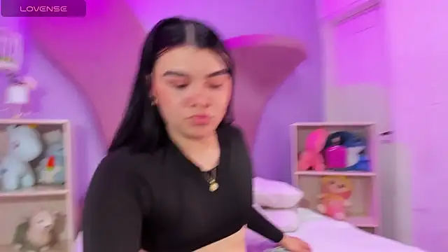 Zoe Cheshire online show from January 2025 09:17:02 PM