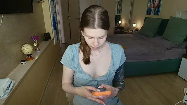 ReginaSparkle online show from July 2026 09:56:02 AM