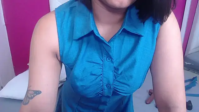 tinyy whore18 online show from February 2026 06:17:01 AM