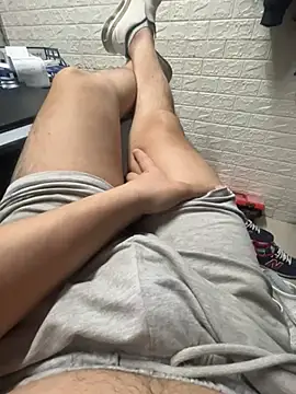 Greeneyes0820 online show from February 2025 11:05:01 AM