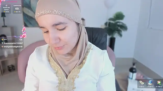 Snapshot of Ayha_khalaf chatting on September 2025 01:53:01 AM Ayha khalaf online show from September 2025 01:53:01 AM