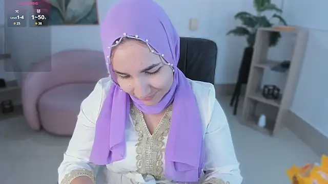 Snapshot of Ayha_khalaf chatting on November 2025 01:27:02 AM Ayha khalaf online show from November 2025 01:27:02 AM