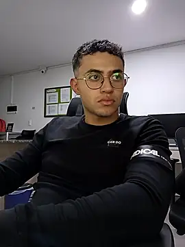 Thonny-becker online show from February 2025 01:58:02 AM