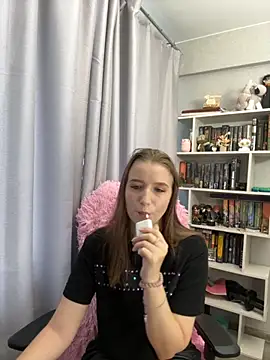 LillyFan-X online show from September 2025 04:34:02 AM