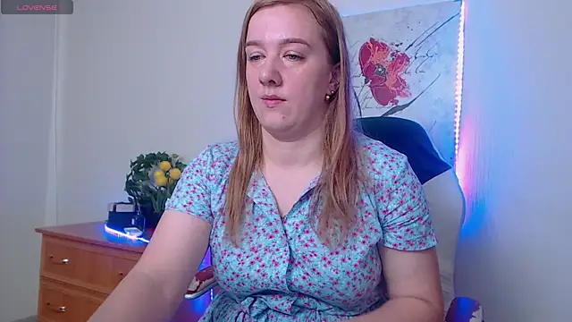 Snapshot of MarthaSimons chatting on July 2026 04:08:01 AM MarthaSimons online show from July 2026 04:08:01 AM